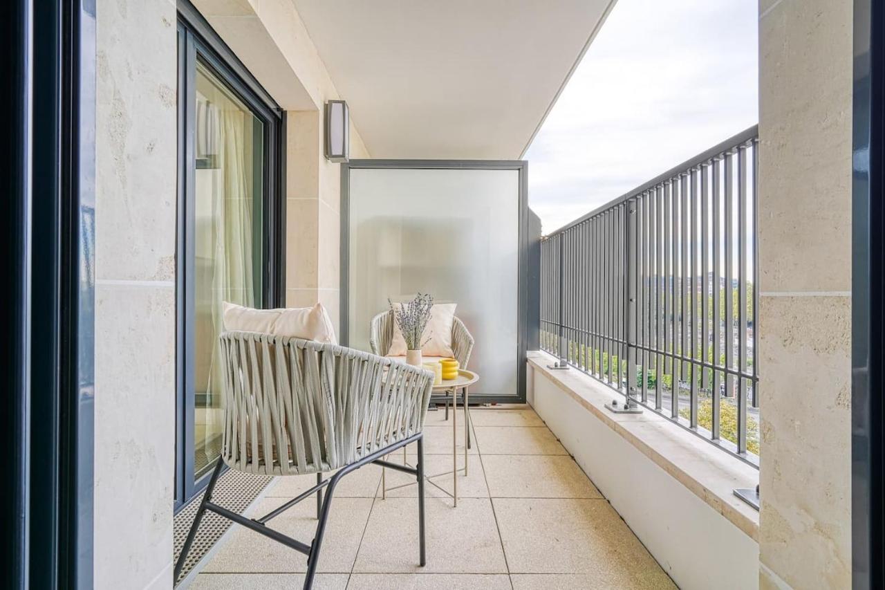 Appartement De Luxe - Aux Portes De Paris サン・マンデ エクステリア 写真
